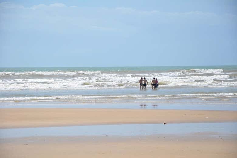 Salinópolis: Centro Histórico, Orla Marítima e Praia do Atalaia!