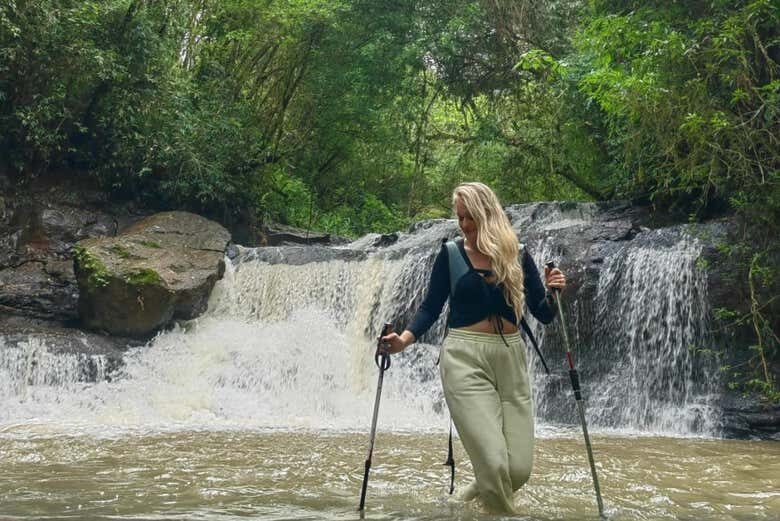 Tour Cultural e Natural em Alto Feliz: Tradições, Natureza e Cachoeiras!