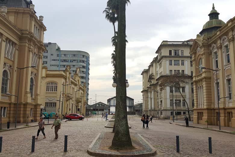 Descubra Porto Alegre: Tour Panorâmico e Cultural saindo de Caxias do Sul!