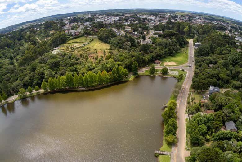 Encante-se com o MÁTRIA Parque de Flores em São Francisco de Paula!