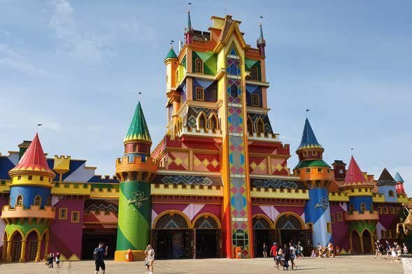 Diversão sem limites no Beto Carrero World com guia exclusivo!