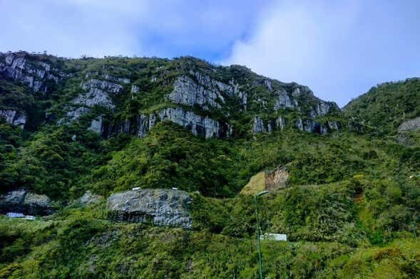 Excursão à Serra do Rio do Rastro: Paisagens Incríveis e Natureza Exuberante!