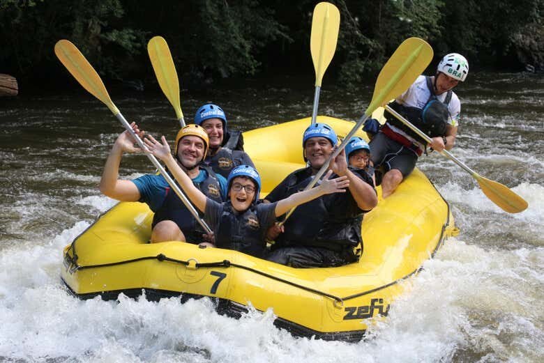 Aventuras no Rio Paranhana: Rafting em Três Coroas!