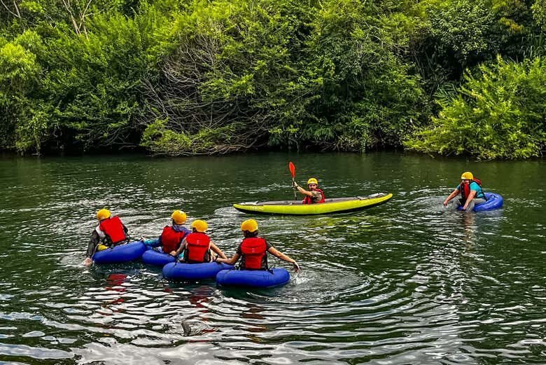 Aventuras de Boia Cross pelo Rio Canoa!