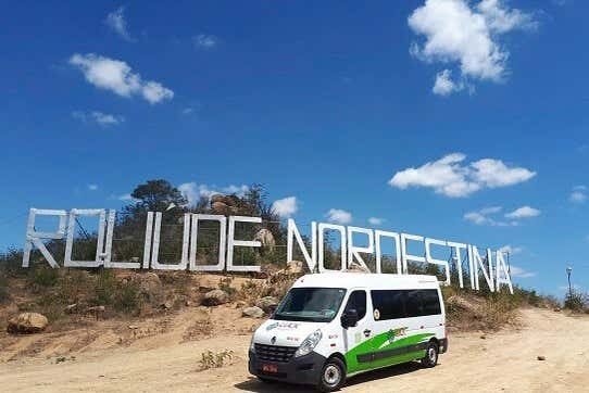 Excursão Privada a Cabaceiras e ao Lajedo de Pai Mateus: Descubra a 'Roliúde' Nordestina!