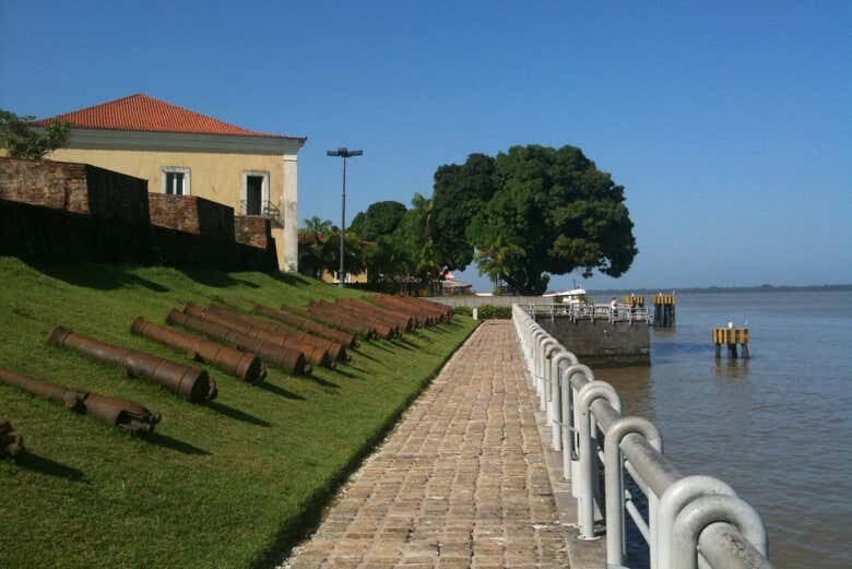 Belém Colonial: Uma Viagem Guiada pelas Origens da Capital do Pará!