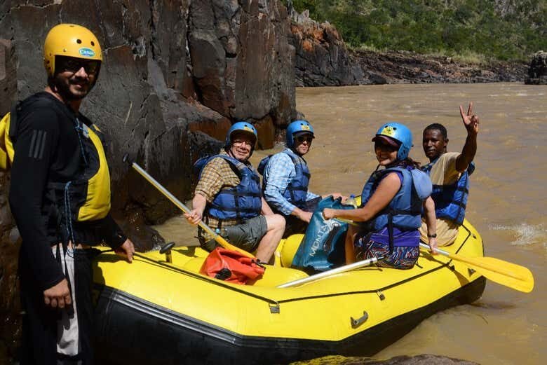 Rafting na Chapada dos Veadeiros com Visita à Comunidade Kalunga e Almoço Típico!