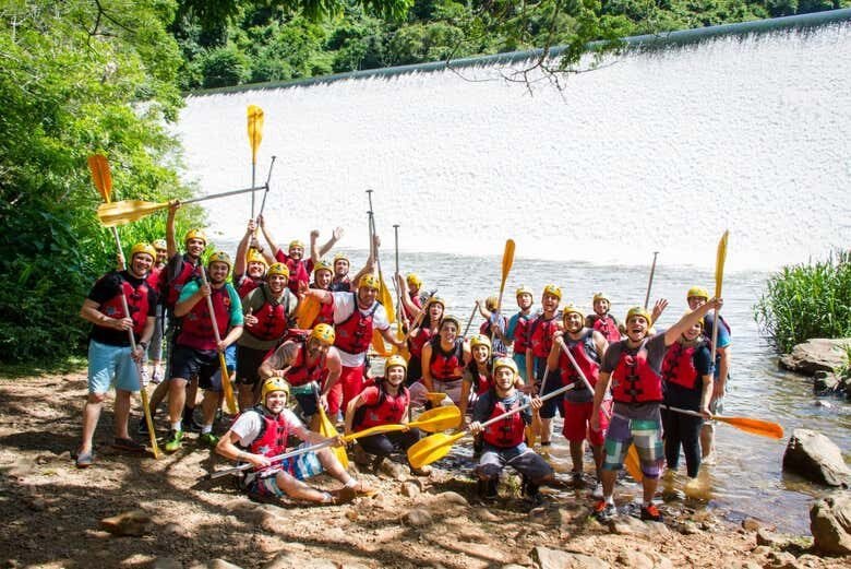 Aventura de Rafting no Rio Paranhana com Transporte a Partir de Caxias do Sul!