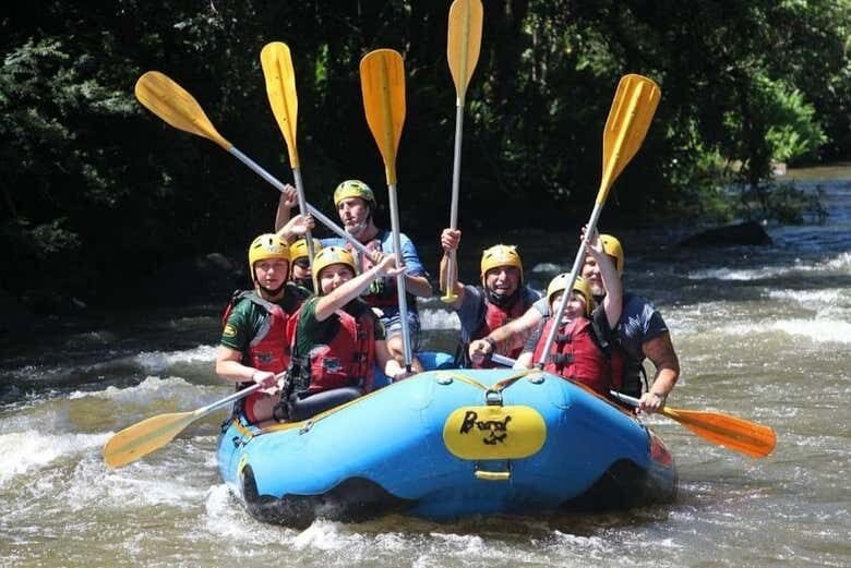 Aventura de Rafting + Templo Budista em Três Coroas — Saindo de Cambará do Sul!
