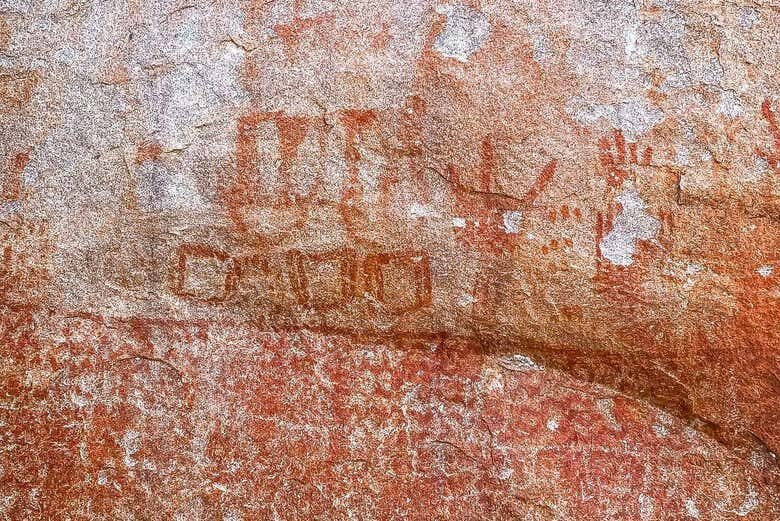 Explore o Oasis Escondido da Paraíba na Excursão à Pedra do Altar