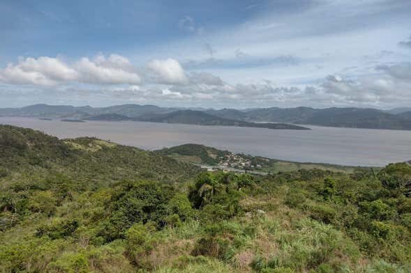 Trilha da Caixa-D'Água: Aventura e Paisagem em Santa Catarina!