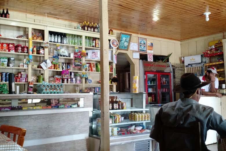 Explore as Maravilhas Naturais de Caxias do Sul: Tour pelo Cânion dos Palanquinhos e Campos de Criúva!