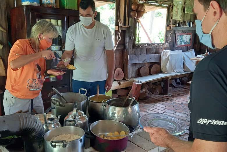 Explore as Maravilhas Naturais de Caxias do Sul: Tour pelo Cânion dos Palanquinhos e Campos de Criúva!