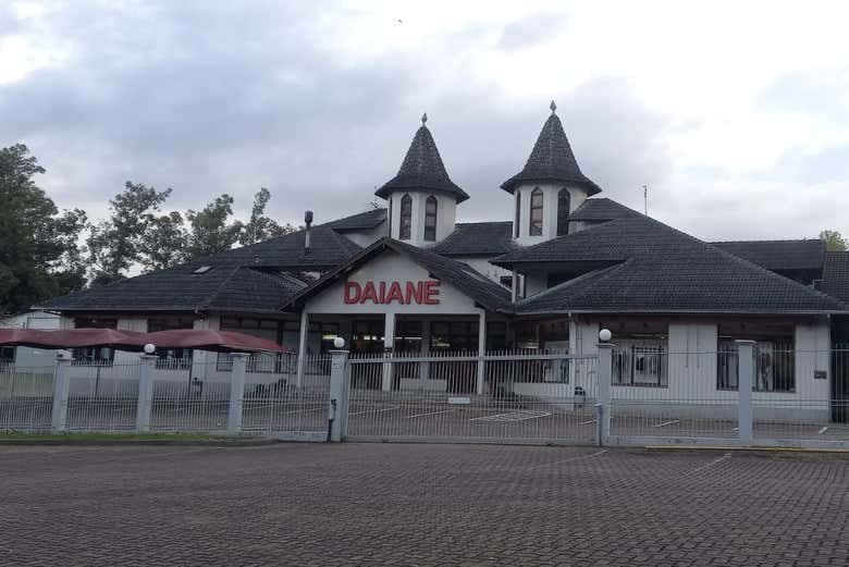 Tour de Compras por Novo Hamburgo e Igrejinha: A Capital do Calçado Espera por Você!