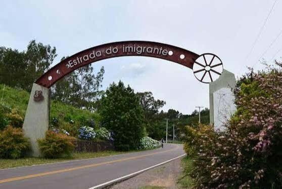 Rota da Imigração Italiana em Caxias do Sul: História, Cultura e Tradição!