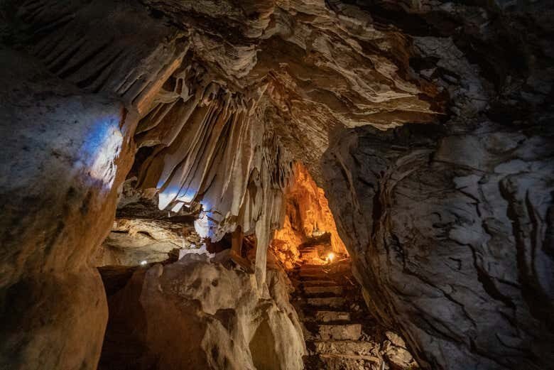 Segredos Subterrâneos de Bonito: Visita Guiada à Gruta de São Mateus!