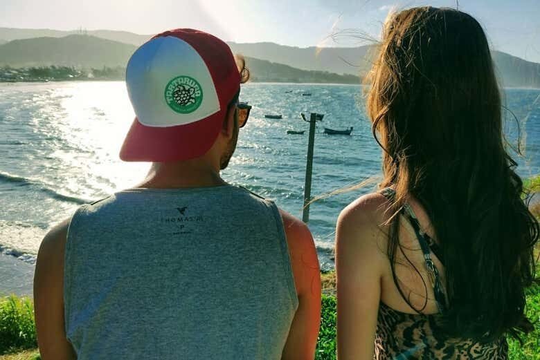 Descubra a Beleza das Praias de Imbituba e o Encantador Pôr do Sol em Garopaba