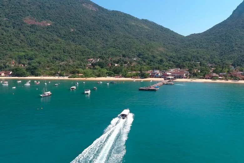 Embarque Rápido: Transfer para Ilha Grande saindo de Conceição de Jacareí!
