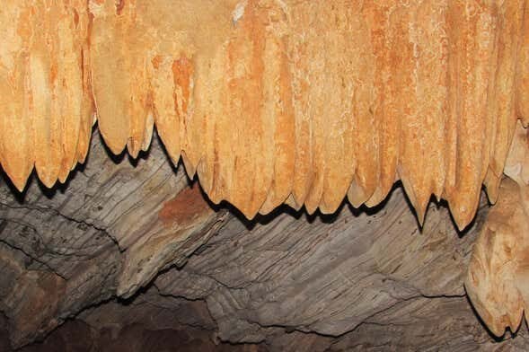 Segredos Subterrâneos de Bonito: Visita Guiada à Gruta de São Mateus!