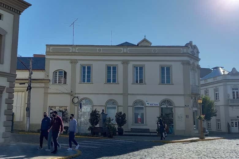 Tour do Vinho em Garibaldi: Tradição, Cultura e Sabores Coloniais!