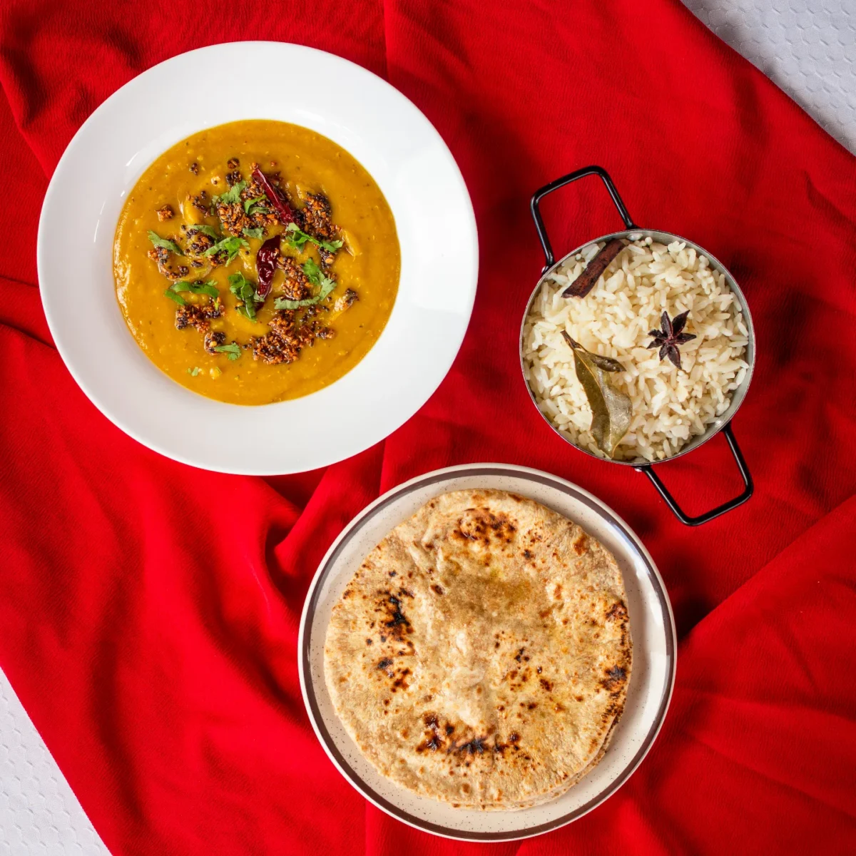 Créditos para os incríveis Sabores Indianos no Garam Masala em Floripa!