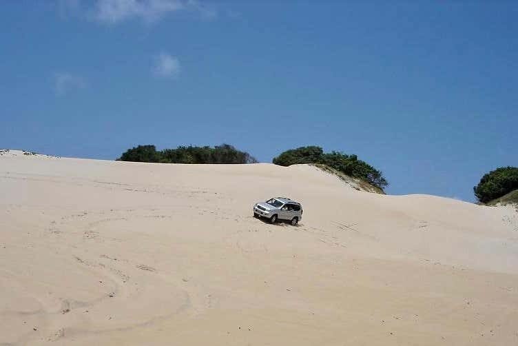 Rota dos Nativos em Natal: Tour 4x4 com Lagoas, Dunas e Aventura!