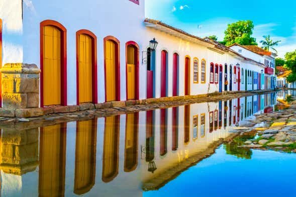 Explore Paraty: Segredos Maçônicos e Colonialismo em um Tour Privado!