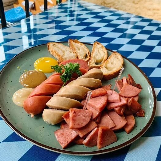 Sabores da Alemanha na Cervejaria Farol! Se Delicie com as Atrações Gastronômicas em Canela!